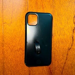 Loopy iPhone 11 case
